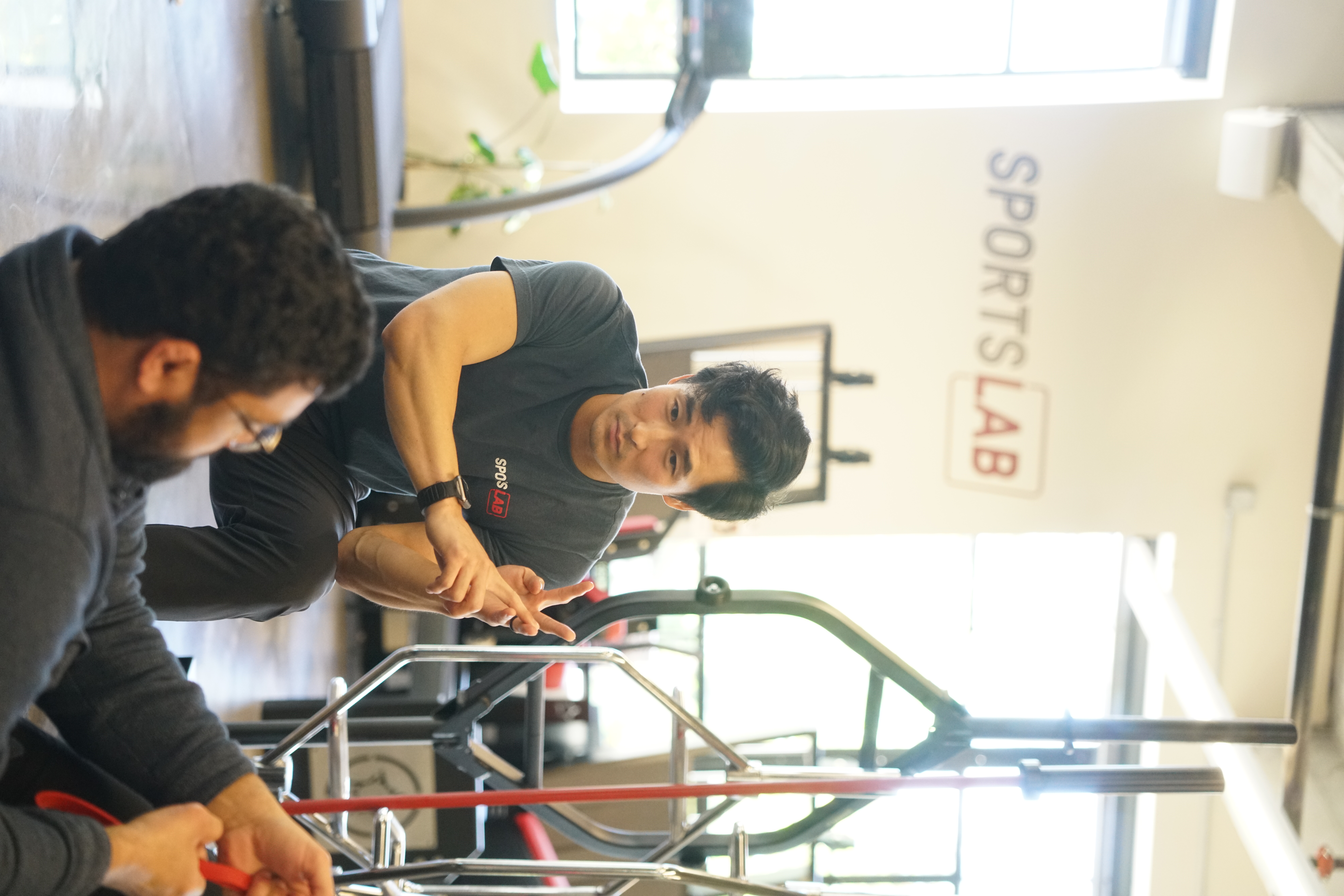 yuji-close-up-vertical